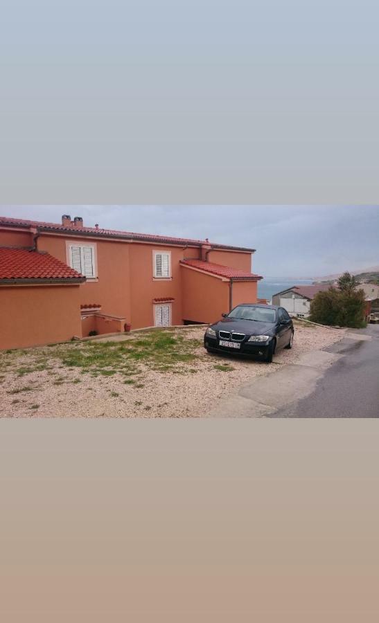 Apartmani Zeljko Metajna Eksteriør billede